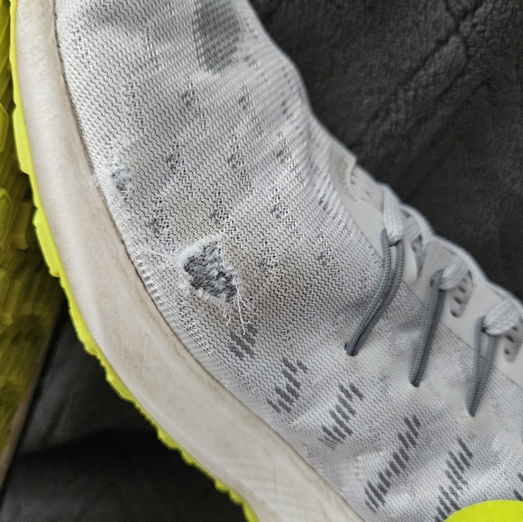 Nike Mens Air Zoom Vomero 14 Running Shoes Grey White Volt Size 12 AH7857 009. - Picture 7 of 11